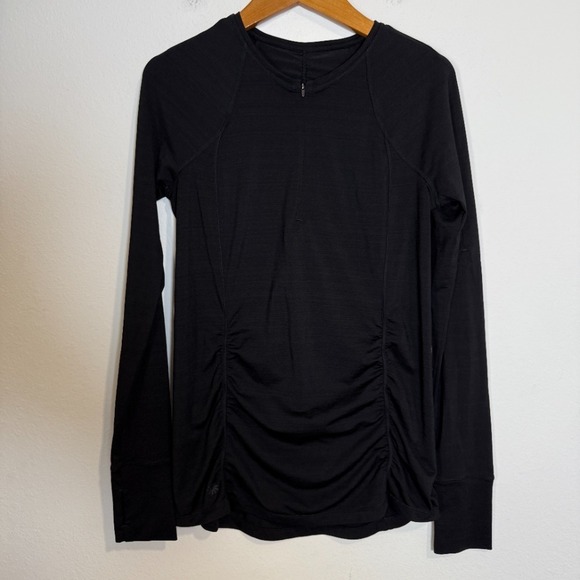 Athleta Long Sleeve Top Ruched Half Zip Thumbholes Athletic Black Shirt Size S - Picture 1 of 6